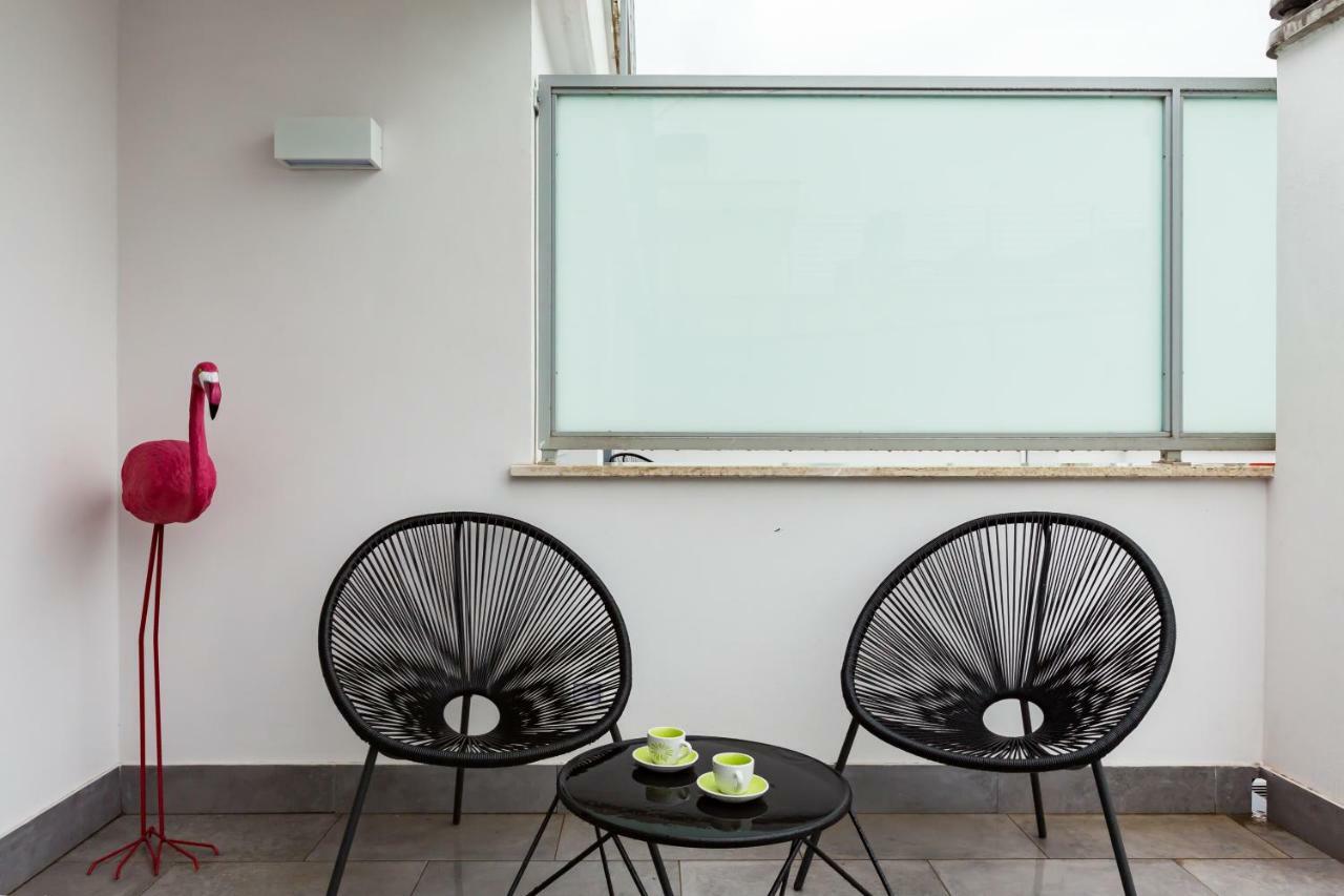 Penthouse 40 In Trastevere With Seasonally Jacuzzi Рим Екстериор снимка