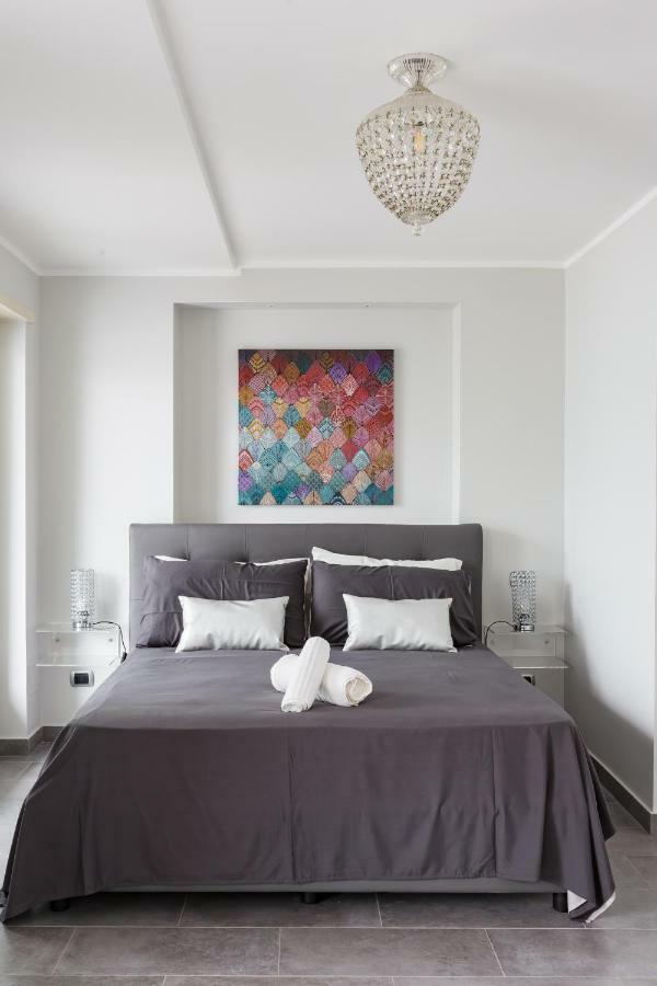 Penthouse 40 In Trastevere With Seasonally Jacuzzi Рим Екстериор снимка